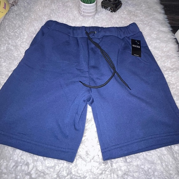 50%off w♥️ Arthur Beale Men’s Sweat Shorts Size Medium  navy Blue NWT #2 🐊 - Picture 1 of 5